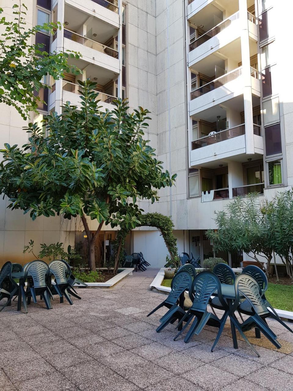 Residence Couleurs Soleil, Juan Les Pins Антиб Экстерьер фото